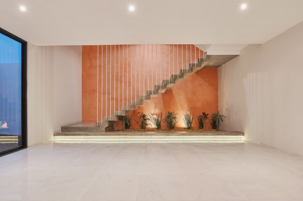 Casa Rangel / Studio doble piel 8 12 1