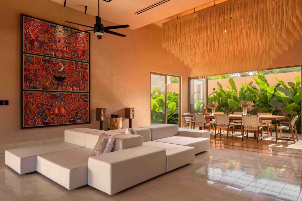 Casa O / Reyes Rosiñol 7 19