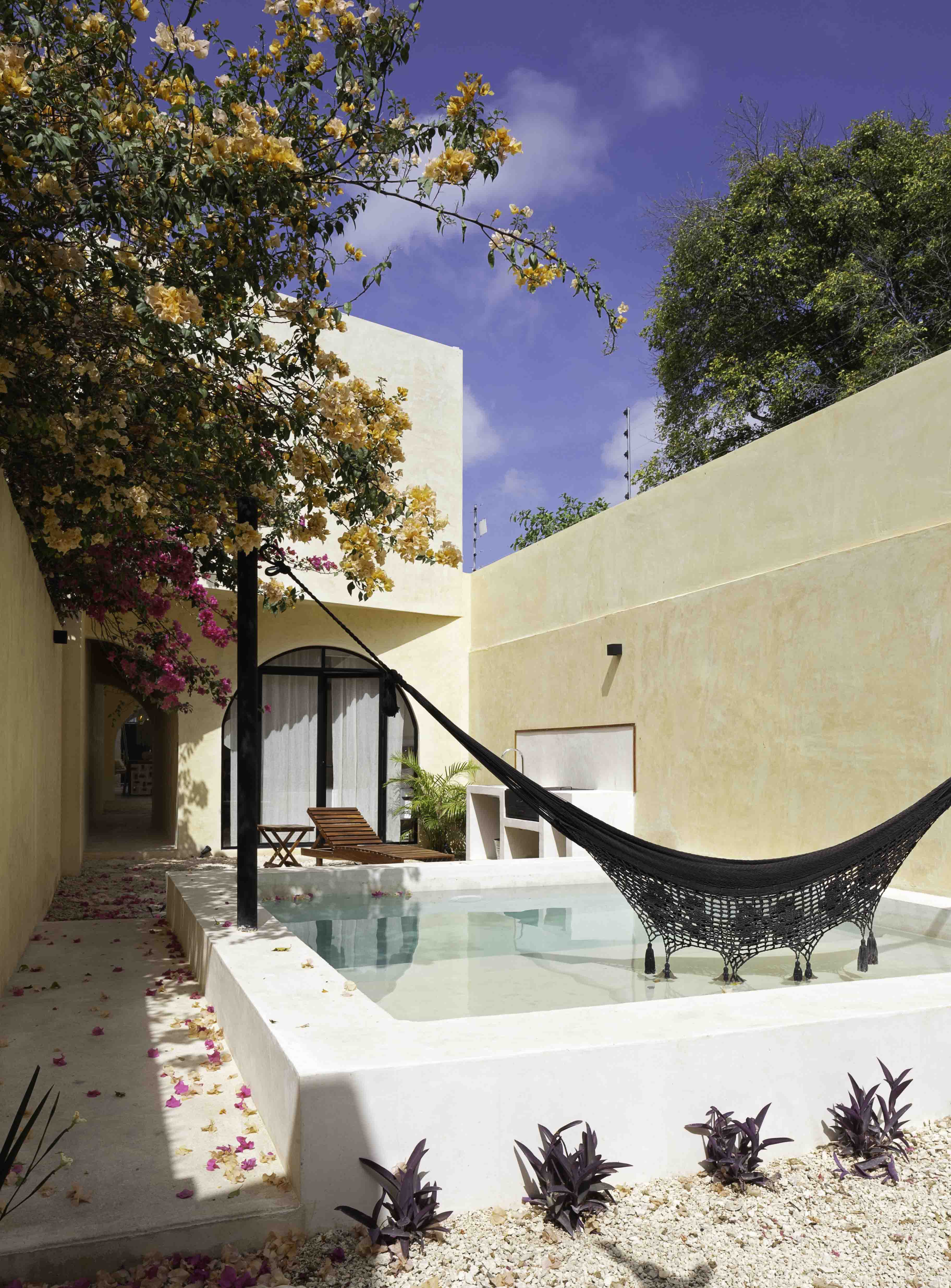 Casa Encanto /Atelier 16 taller arquitectónico 9 16 Casa Encanto Ermita by SantiagoHeyser
