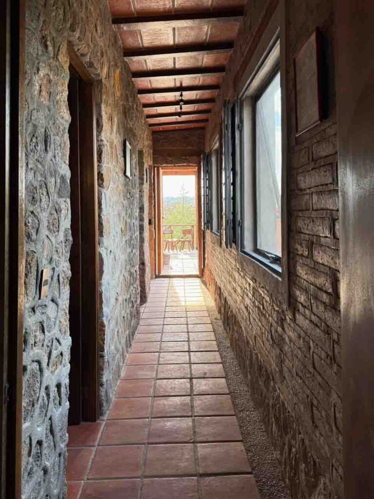 05 Casa Yugos